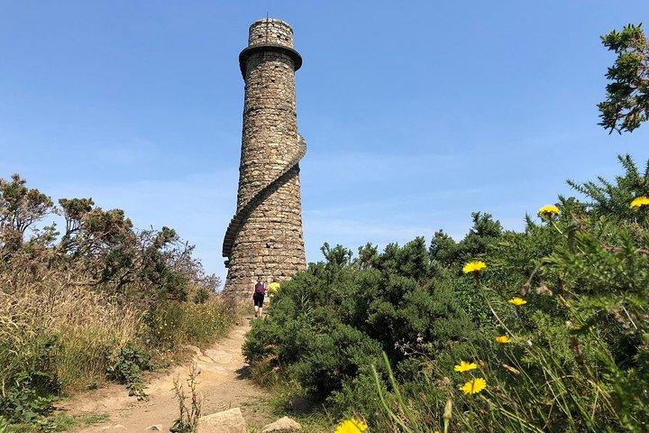 Dublin to Wicklow, Glendalough Small Group Tour with Guided Walk