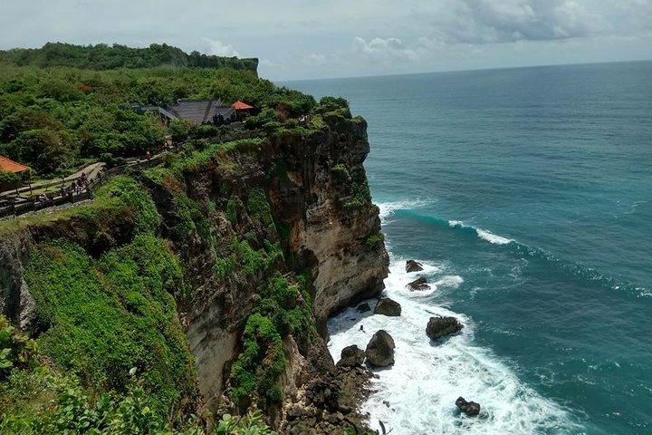 Bali Beaches Hopping - Uluwatu Temple