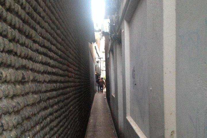 Secrets of the Lanes Tour in Brighton (semi-private)