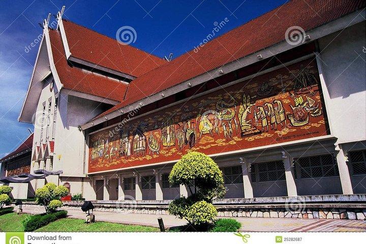 Kuala Lumpur Private City Highlights Tour