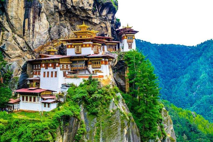 4 Nights Bhutan Encompassed Private Tour