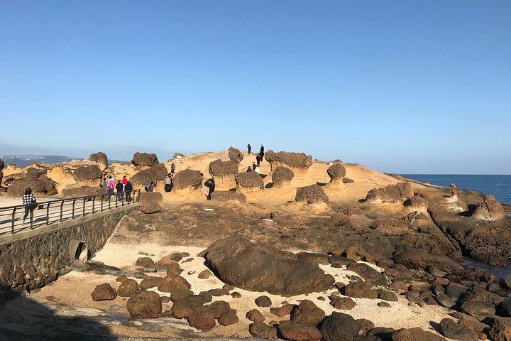 Full-Day Private Custom Keelung Shore Excursions