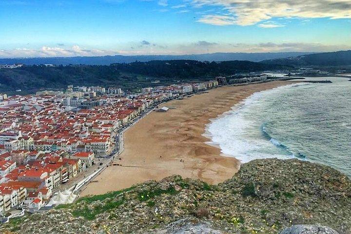 Transfer from Lisbon to Porto with visits on the way
