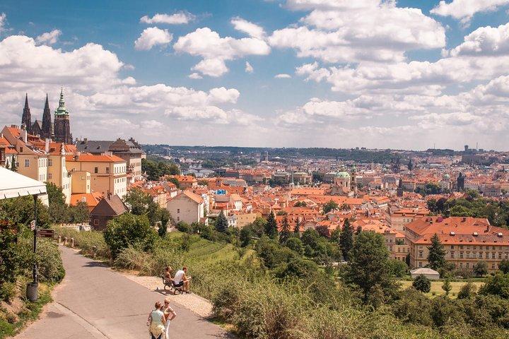 Prague Full-Day City Walking Tour and Petrin Tower