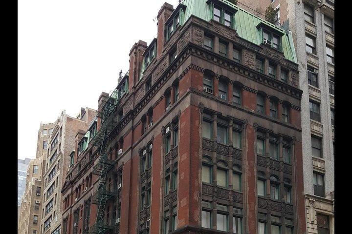Explore the Ruins of a Forgotten City in the Middle of Manhattan