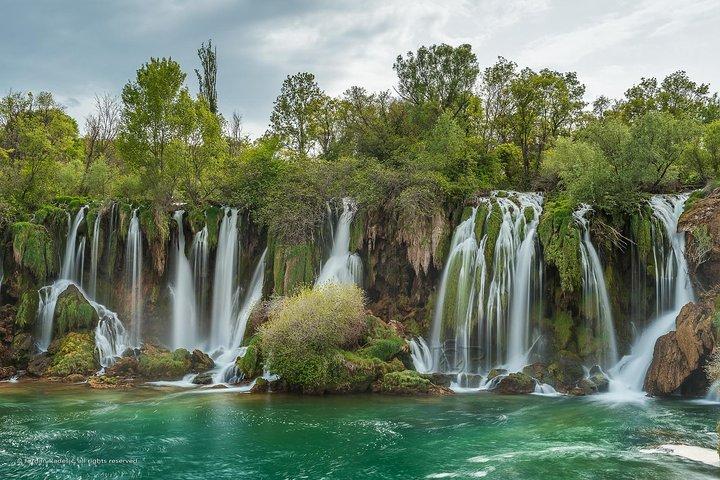 PRIVATE TOUR to Kravice Waterfalls, Mostar and Počitelj old town
