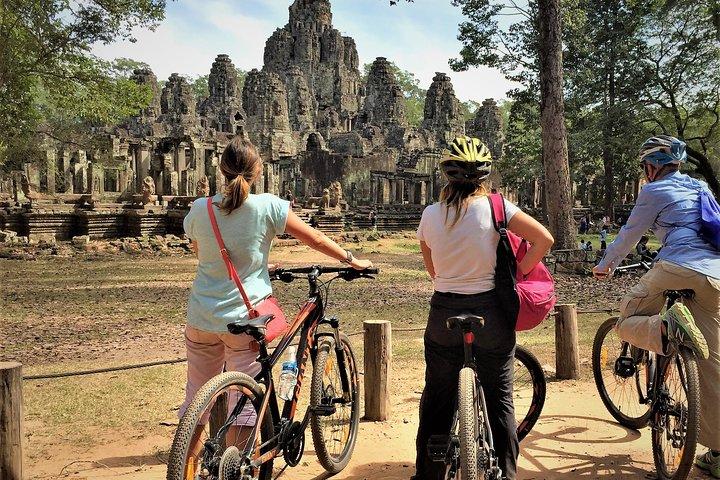 Private Angkor Wat sunrise sunset 2 days tour