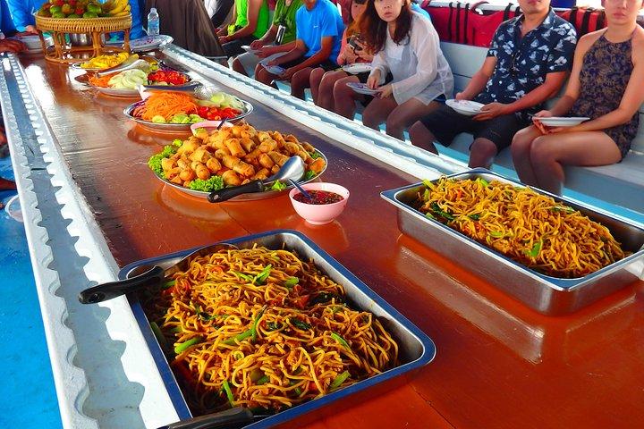 John Gray's Sea Canoe Hong by Starlight Tour