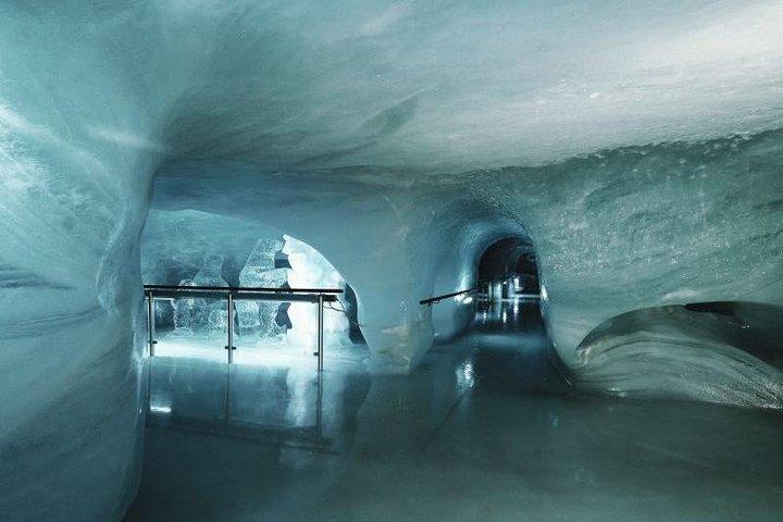 2-Day Jungfraujoch Top of Europe Tour from Lucerne: Interlaken or Grindelwald