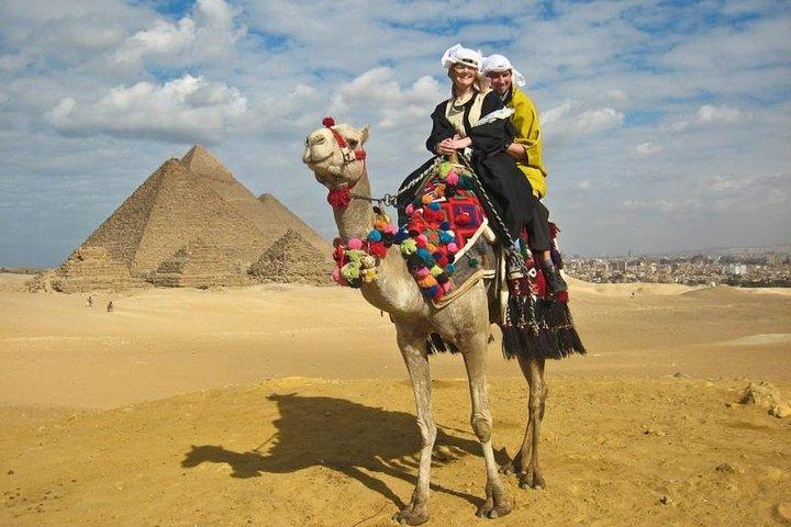 2 Days Cairo City Break - Small Group With a Private Guide