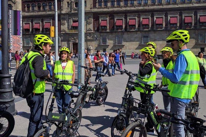 Mexico City Highlights E-Bike Tour With Foodie Stops