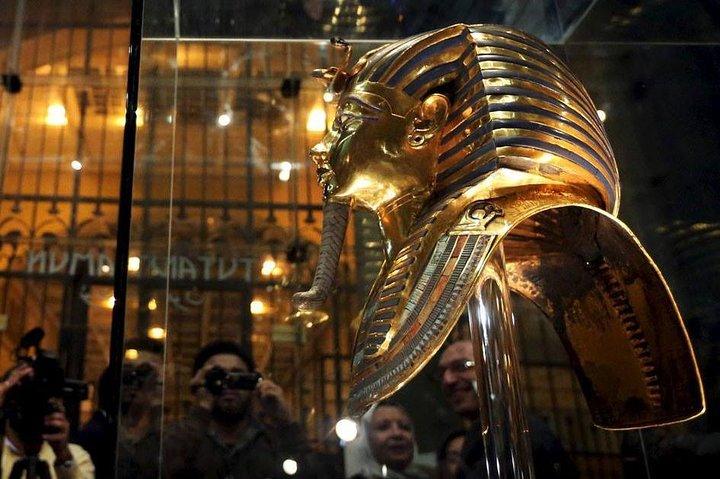 Private Tour Giza Pyramids, Sphinx and Egyptian Museum