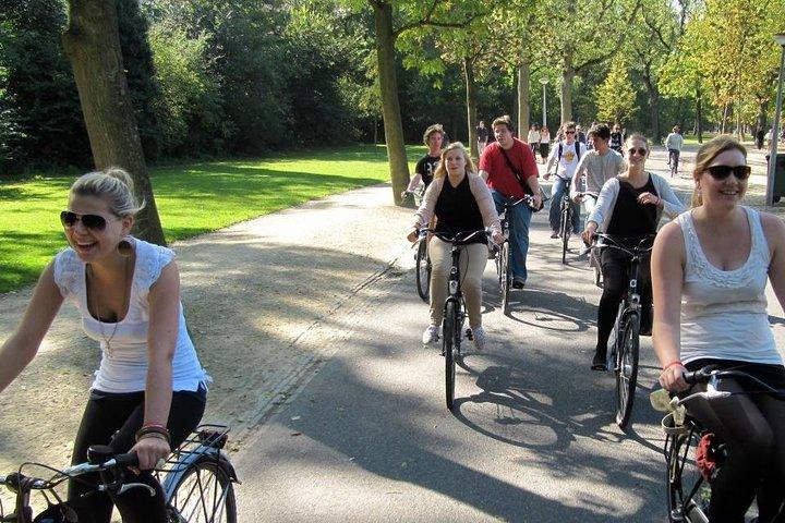 Amsterdam 3 hrs Bike Tour – live guide En/Fr/De/Nl/Sp