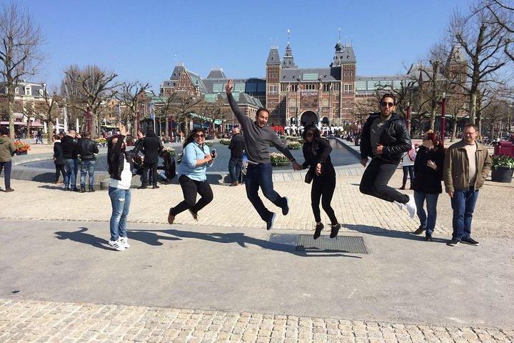 Amsterdam 3 hrs Bike Tour – live guide En/Fr/De/Nl/Sp