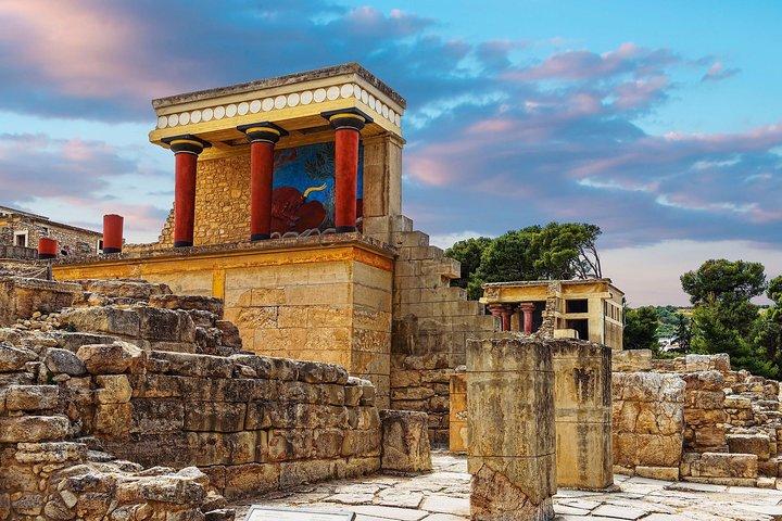 Knossos Palace guided tour - Heraklion City tour + market