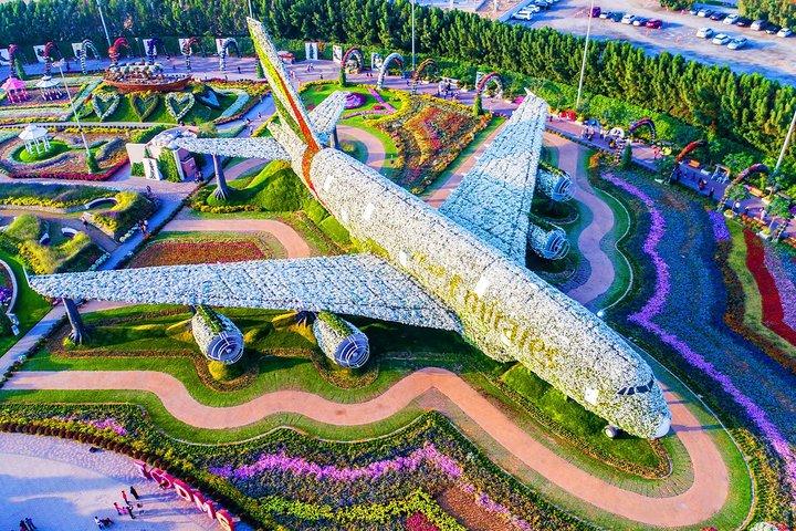 Dubai Miracle Garden and Global Village Shopping Tour