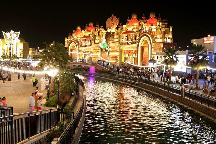 Dubai Miracle Garden and Global Village Shopping Tour