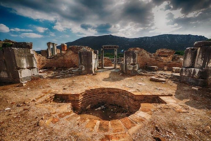 9-Day Turkey: Istanbul, Gallipoli, Troy, Pergamon, Ephesus, Pamukkale, Capadocia