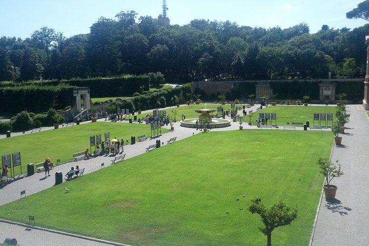 Vatican City Tour: Museums, Sistine Chapel and Basilica.