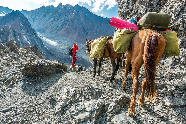 8 Days Trekking in Kyrgyzstan: Alay Mountains Adventure