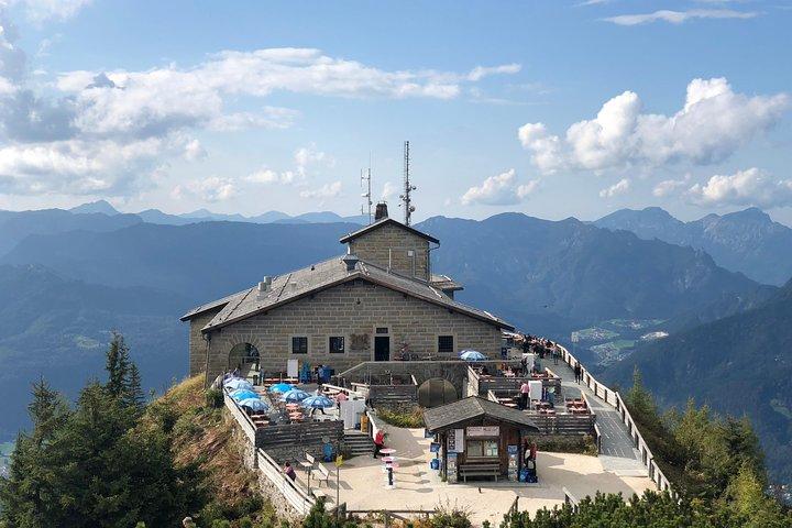 Private Eagle's Nest and Hallstatt tour from Salzburg