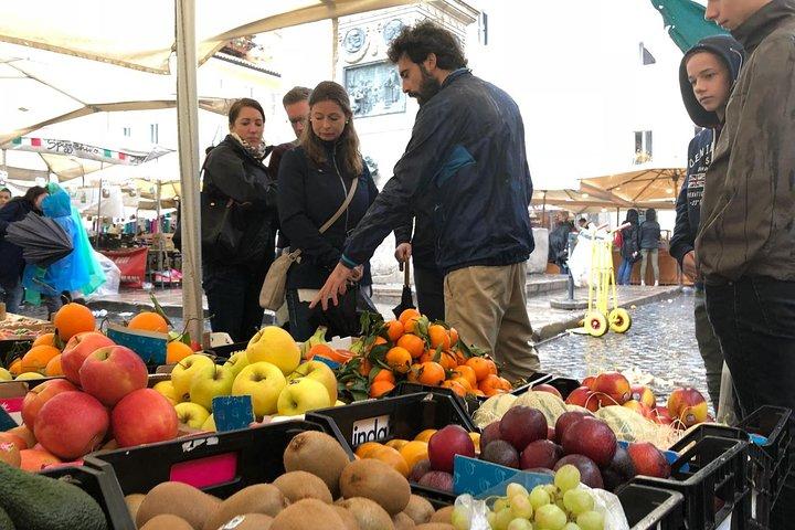 Rome: Rione Parione Private Walking Food Tour