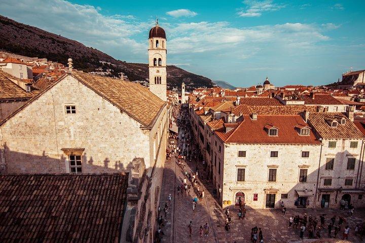 Dubrovnik: Ancient City Walls & Wars Walking Tour