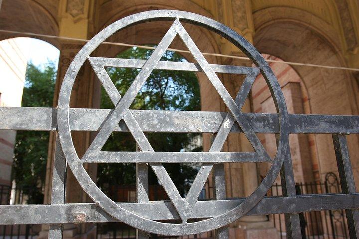 Budapest Private Jewish Heritage Tour with Hotel Pickup