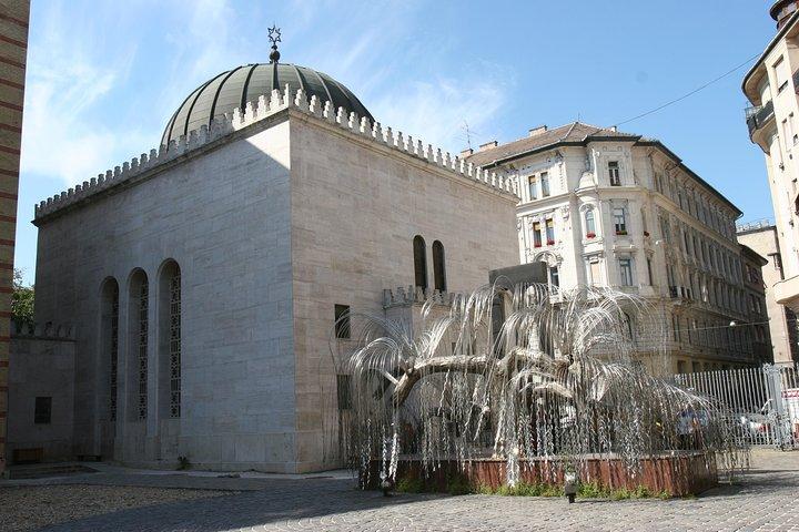 Budapest Private Jewish Heritage Tour with Hotel Pickup