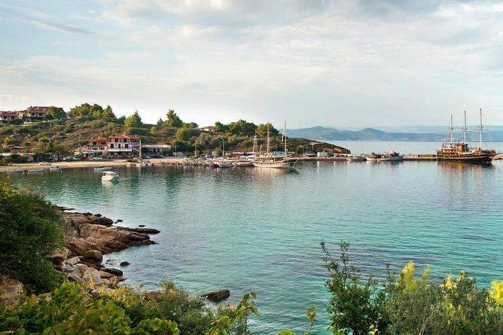 Halkidiki Blue Lagoon Cruise From Thessaloniki