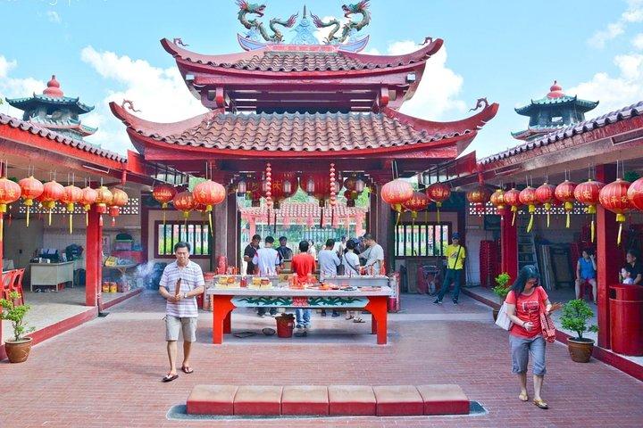Singapore to Batam:City Tour with Ferry Tickets & Lunch