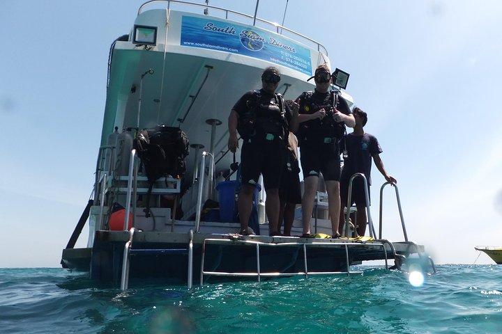 Refresher scuba diving trip, 3 dives at Racha Noi and Racha Yai
