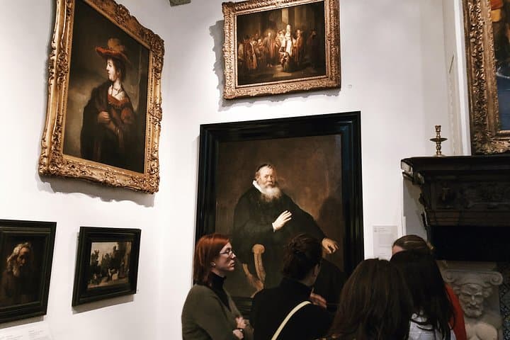 Rembrandt House & Neighborhood Exclusive Guided Walking Tour