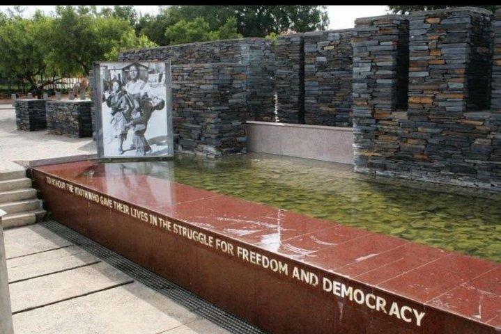 Private Soweto Tour 5 hours approximately from Johannesburg or Pretoria.