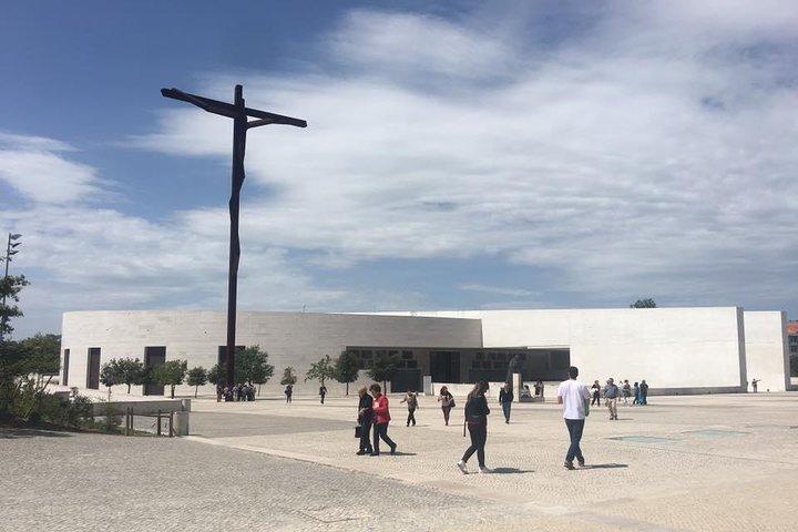 Private tour Sanctuary of Fátima | Nazareth | Óbidos