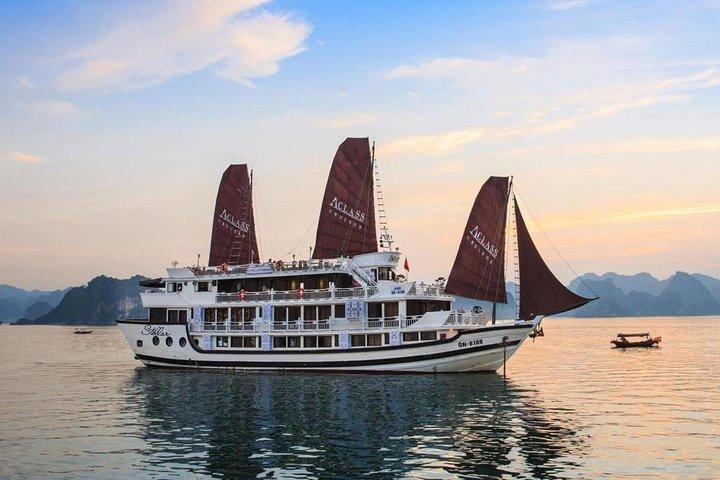 Halong Bay Cruises 3 Days - 2 Nights with 4 Star All Included