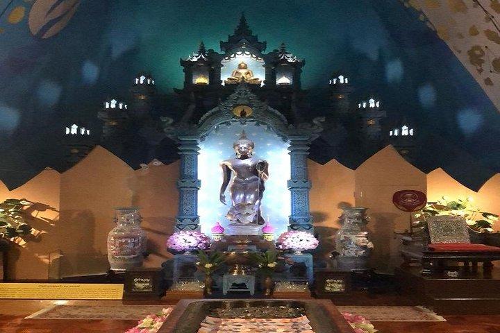 Private Guided Day Tour to Erawan Museum & Ancient City