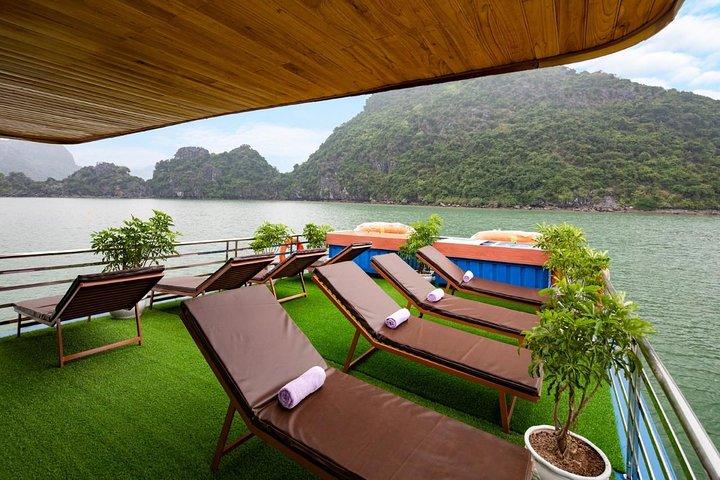 Halong Bay one day trip with Wego Cruise from Hanoi