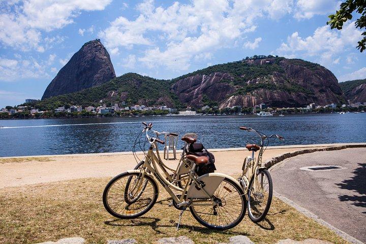 Small-Group Panoramic Bike Tour in Rio de Janeiro