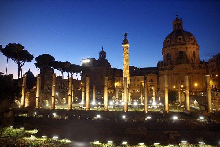 Rome by Night with Driver - Private Tour with Champagne Toast