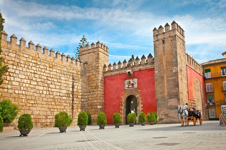 Alcazar of Seville Guided Tour with Skip the Line Ticket