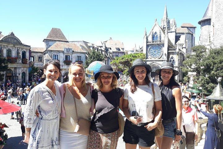 Private tour Golden Hand Bridge And Ba Na Hills Hoi An/ Da Nang