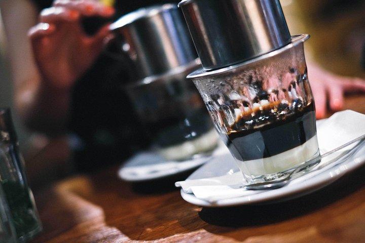 Hoi An Street Food Walking Tour with Tastings