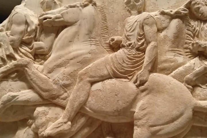 Acropolis and Acropolis Museum afternoon tour