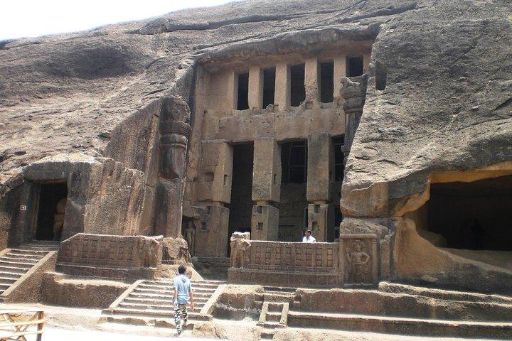 Mumbai Caves Guided Tour