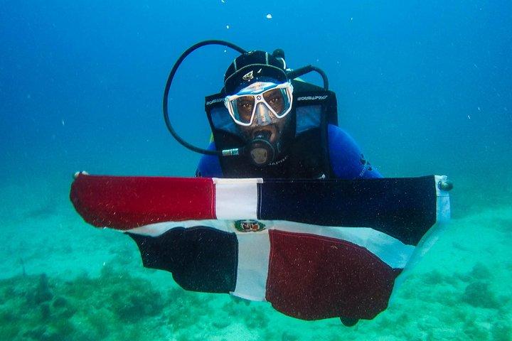 Full-Day Catalina Island Snorkeling Tour from Bavaro