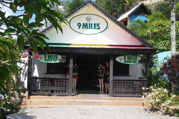 Private Tour Ocho Rios or Runaway Bay To 9 Mile Bob Marley Birth & Resting Place