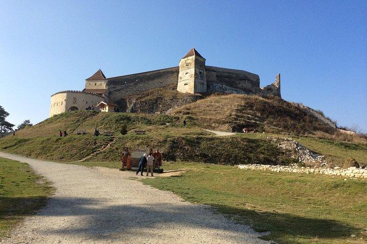2-Day Small-Group Tour to Dracula's Castle, Rasnov Fortress, Peles Castle, Sighisoara and Libearty Brown Bear Sanctuary with Overnight in Brasov