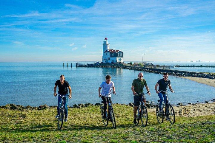Bike rental Volendam - Explore the Countryside of Amsterdam