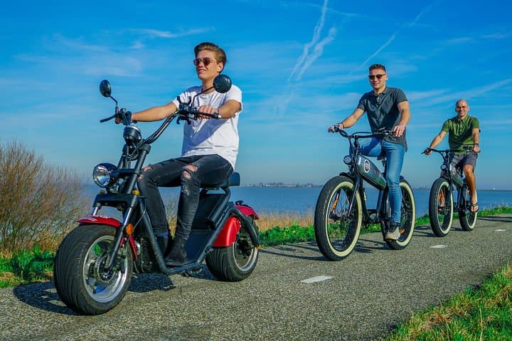 E-scooter rental Volendam - Countryside of Amsterdam